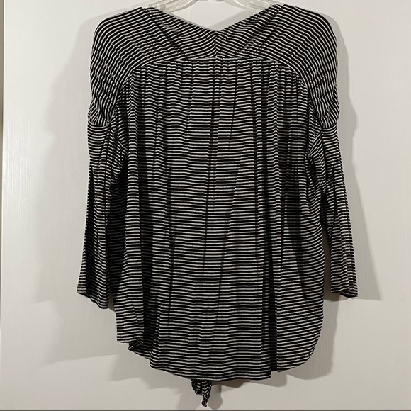 Anthropologie Bordeaux top. Size: S/P - Picture 2 of 3